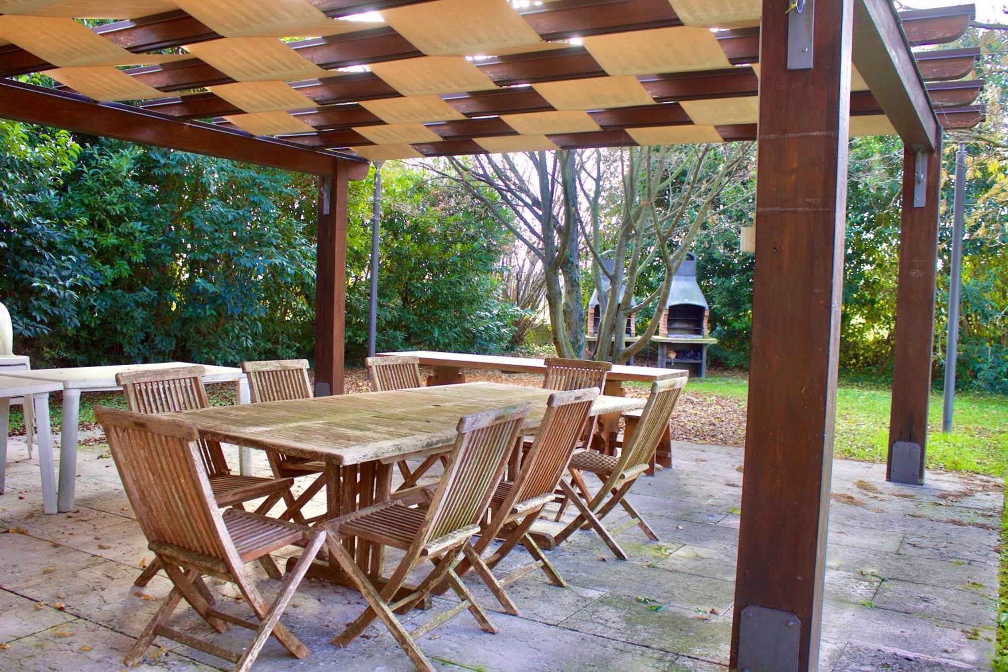 Wendy Apartment- Twobedroom & Pool & Parkprivatefree & Sports 代森扎诺-德尔加达 外观 照片